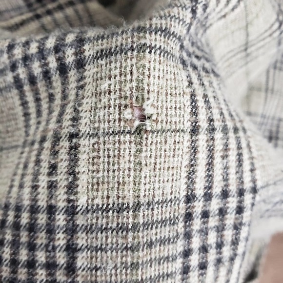Woolrich flannel plaid button down mens large - Picture 5 of 10